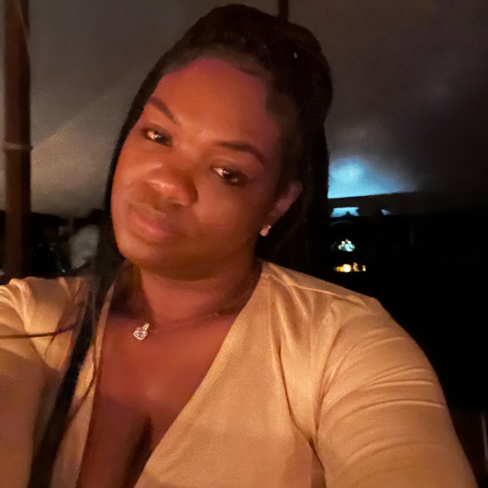 Meet your Posher, Shalnetha